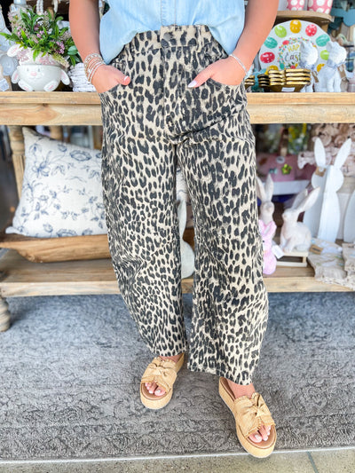 EESOME Leopard Print Barrel Jeans