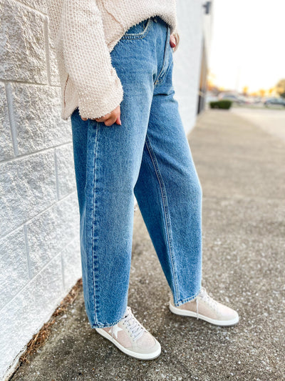 Just Black Barrel Jean