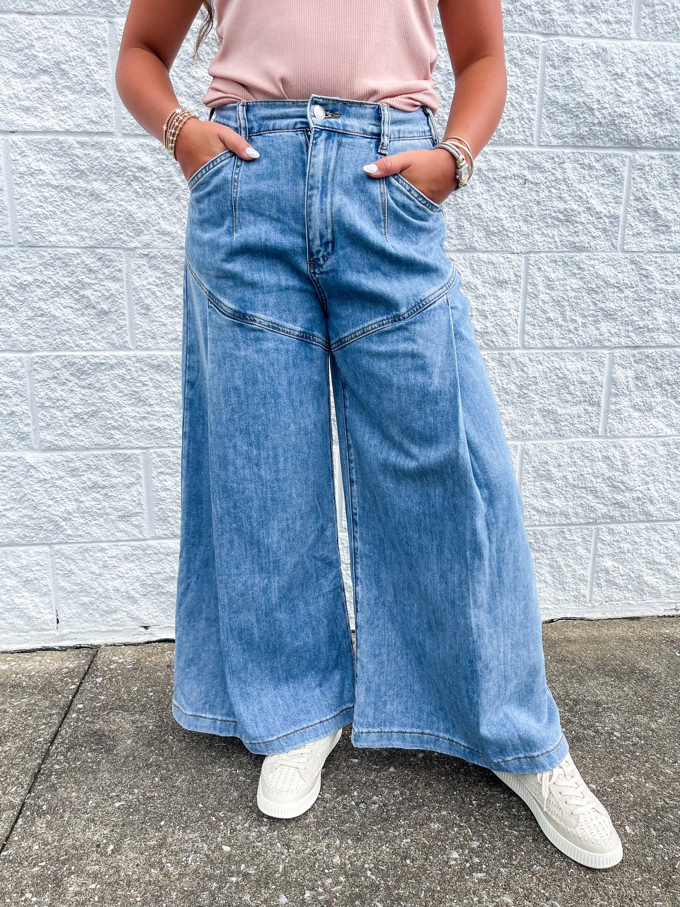 Miss Love Mid Rise Flare Jean