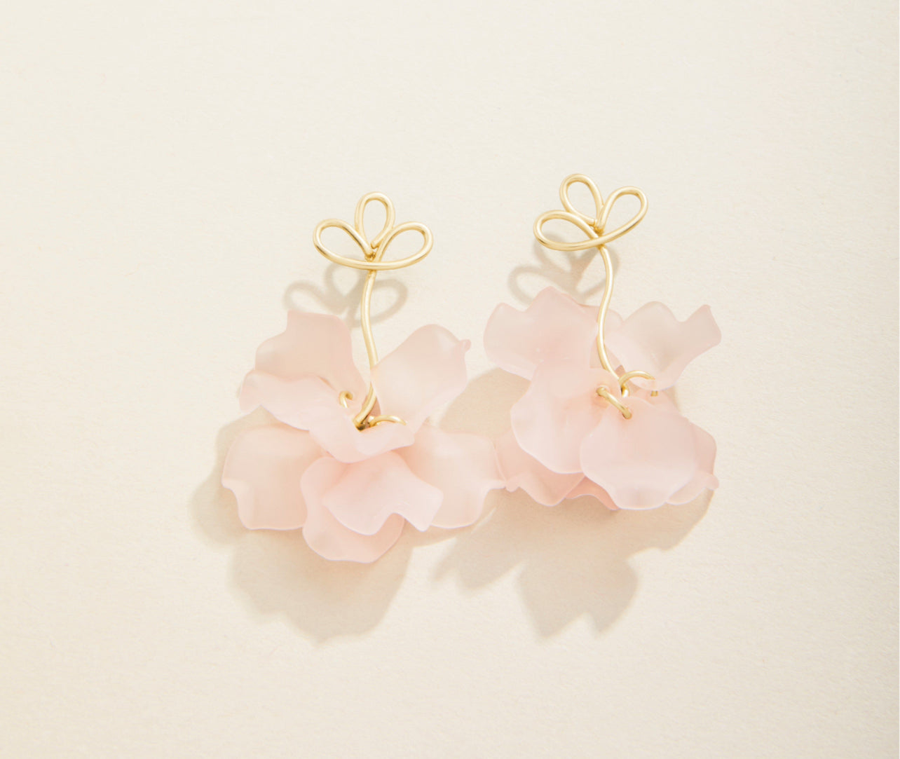 Corolla Stem Earrings Pink