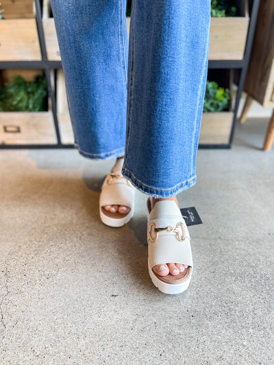 Bernie Mev Venti Buckle Wedge Sandal Nude