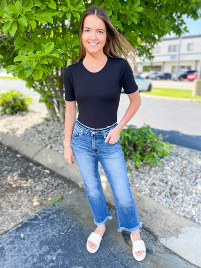Risen Medium Crop Flare Jean