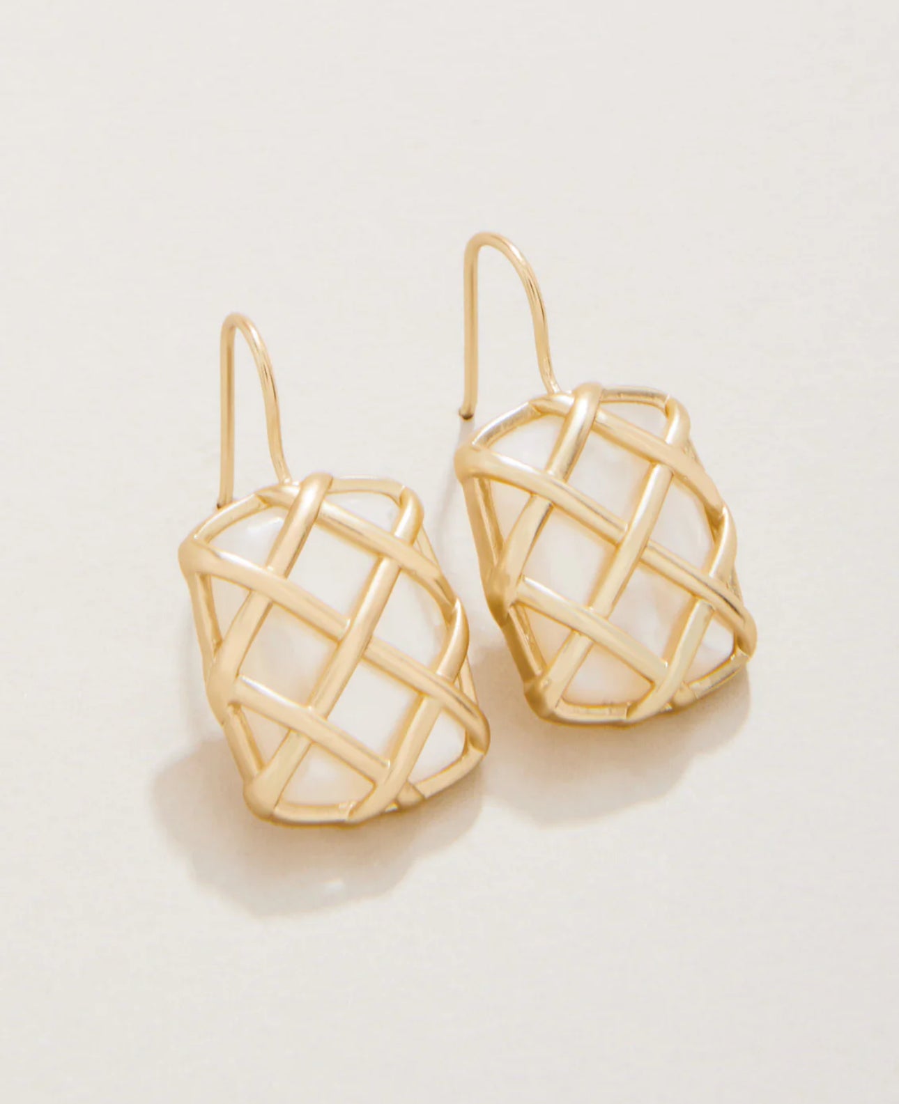 Spartina Stonevale Earrings Mother of Pearl