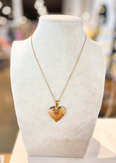 Heart locket necklace, cute, elegant, gift 