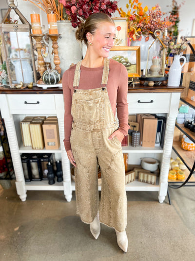 Walnut Flower Pattern Overall