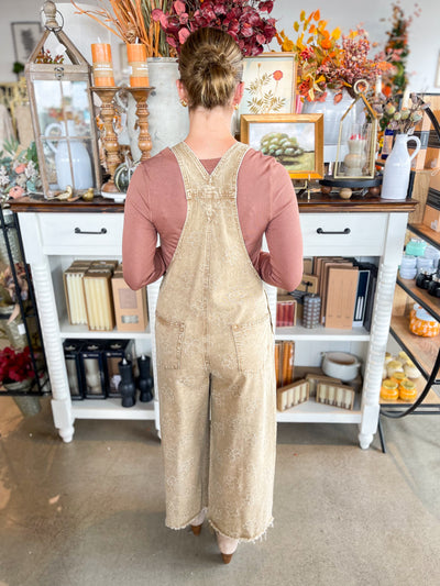 Walnut Flower Pattern Overall