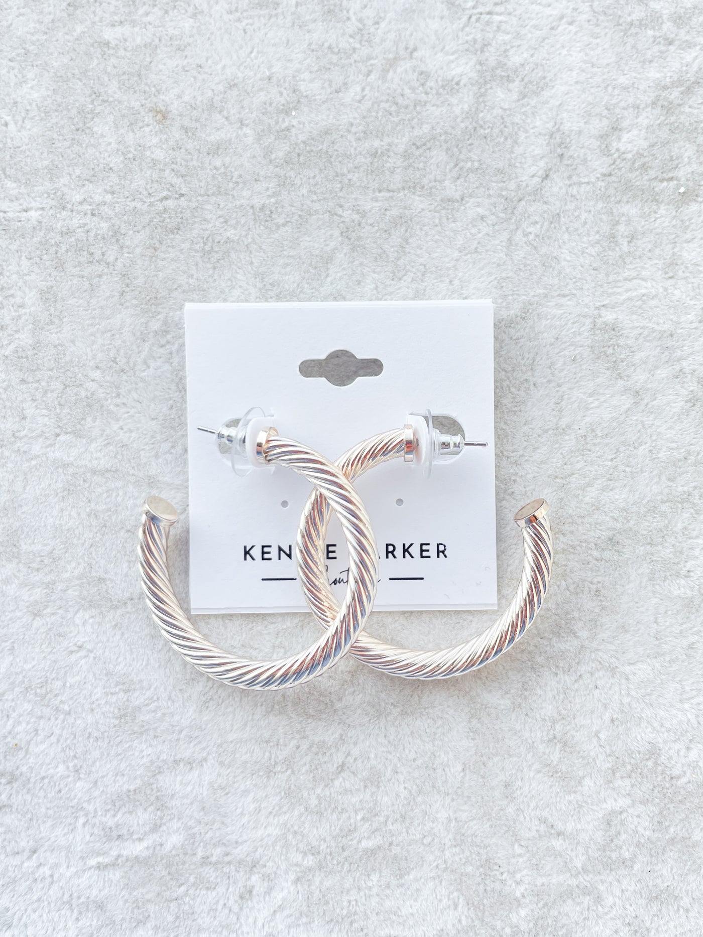 Ledger 35mm Twisted Metal Hoops