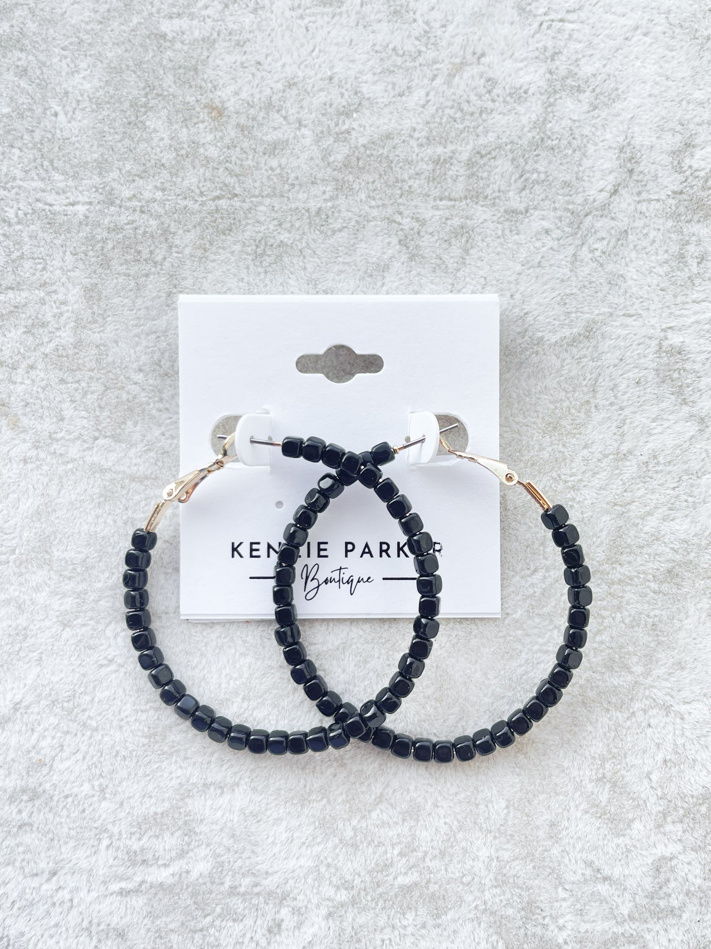 Otto Black Square Ball Round Hoops