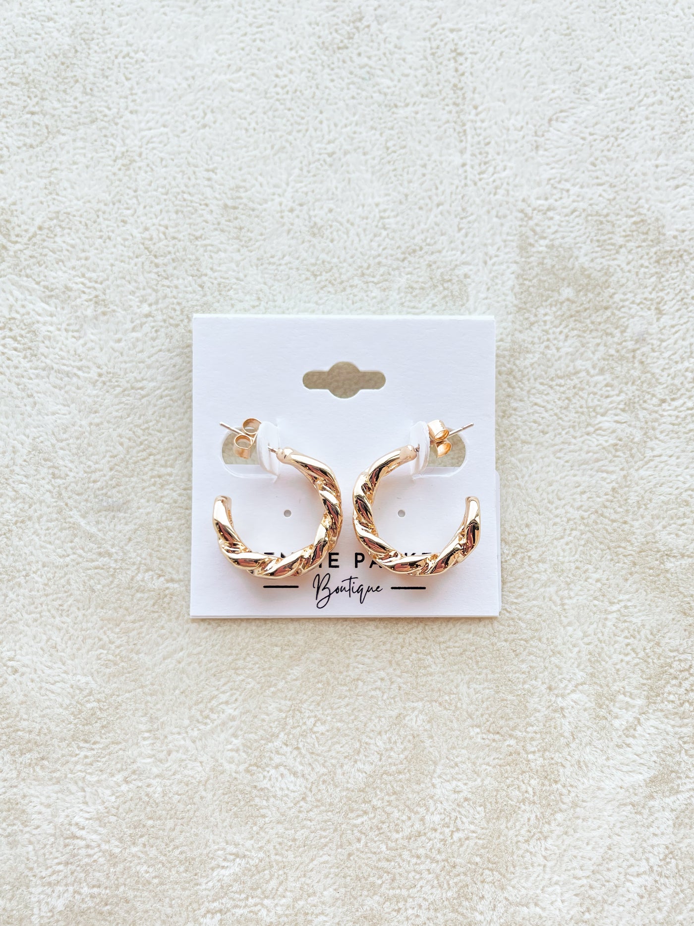 Stella 20mm Metal Chain Hoops