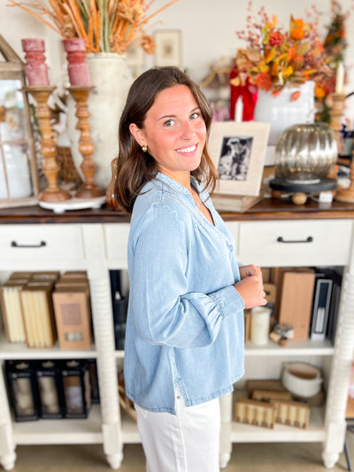 Chambray V-Neck Kerri Top