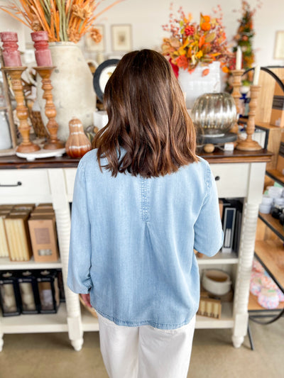Chambray V-Neck Kerri Top