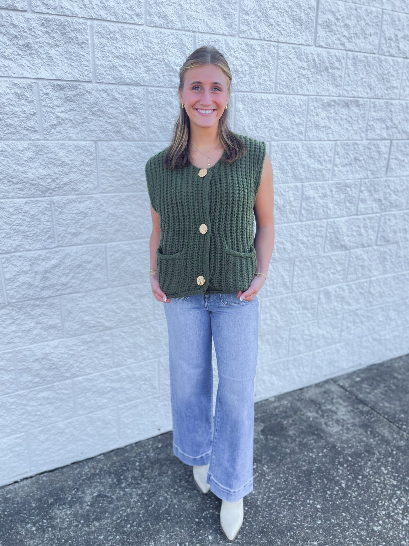 Olive Sleeveless Chunky Sweater Vest