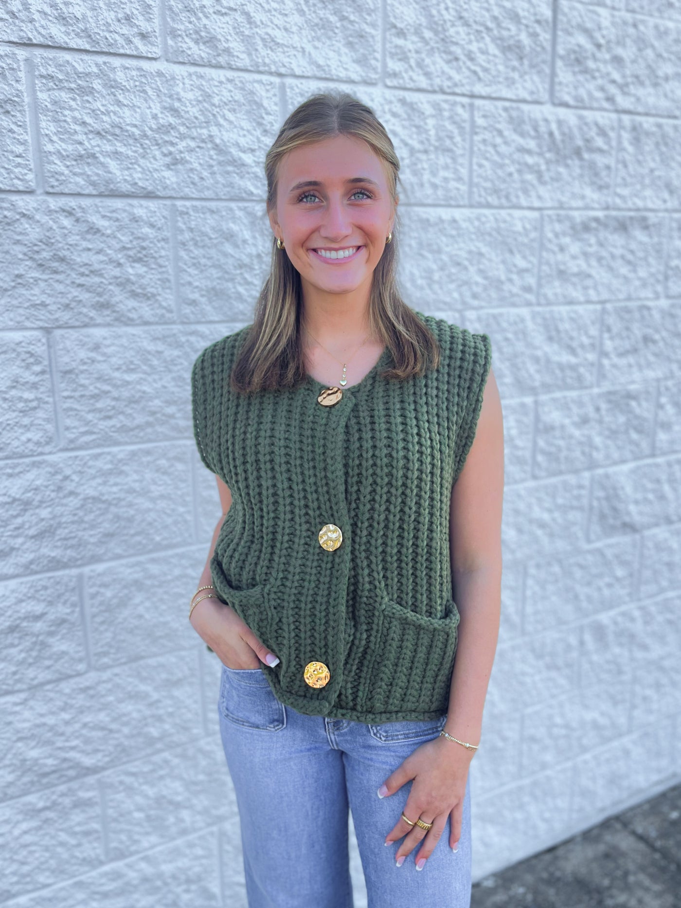 Olive Sleeveless Chunky Sweater Vest