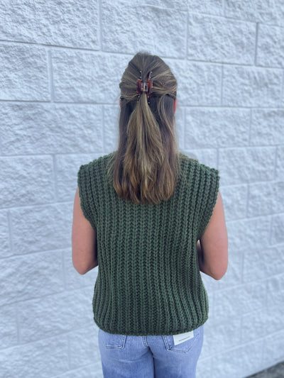Olive Sleeveless Chunky Sweater Vest