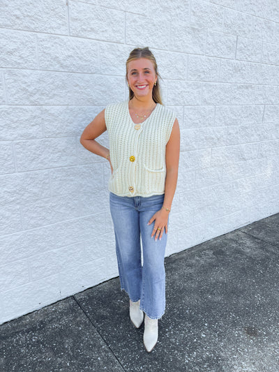 Cream Sleeveless Chunky Sweater Vest