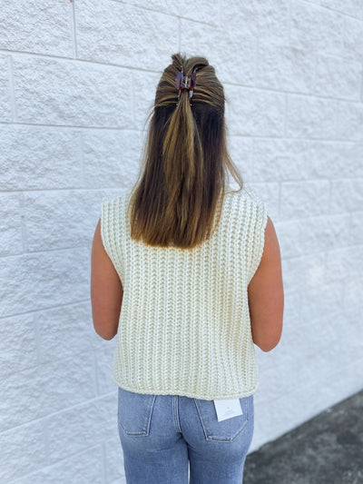 Cream Sleeveless Chunky Sweater Vest