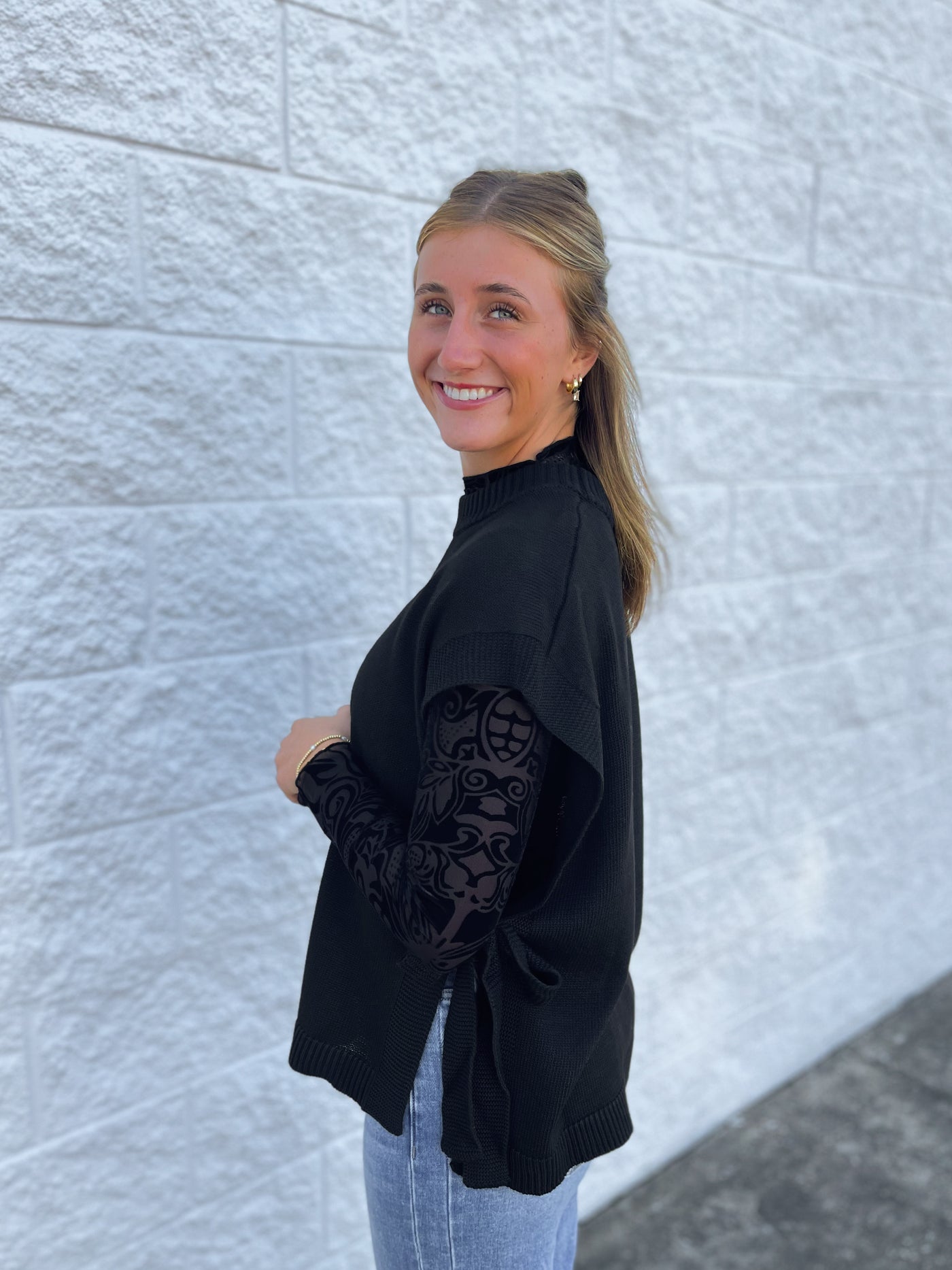 Tye Sweater Vest Black One Size