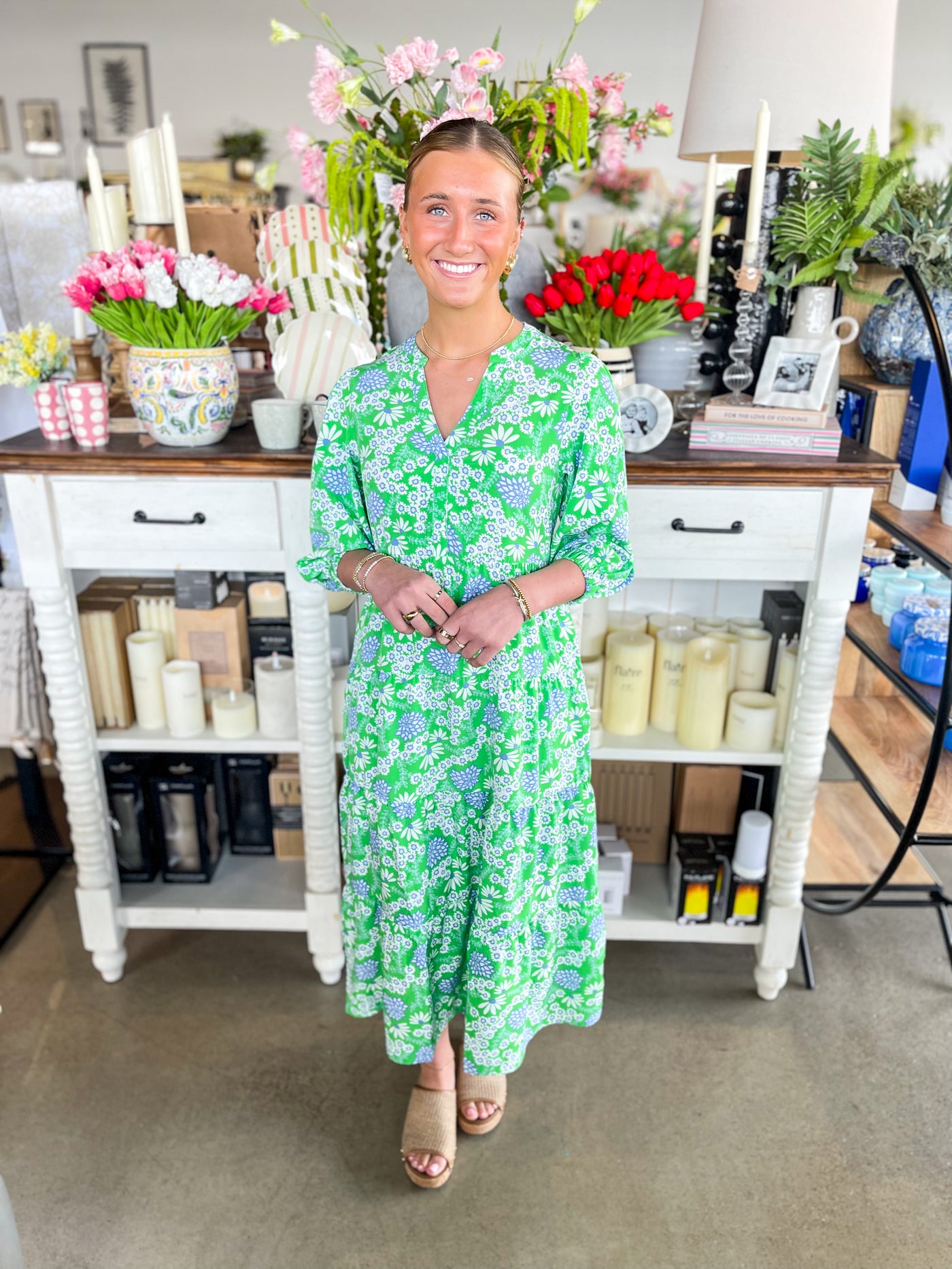 daisy green dress BRETTA SWEETHEART TWIST CUT OUT PUFF SLEEVE MAXI DRESS