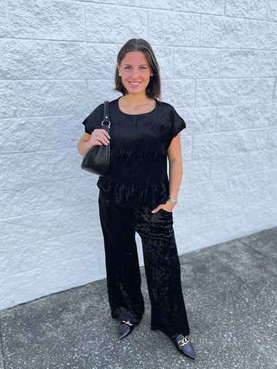 Umgee Black Cap Sleeve Velvet Top