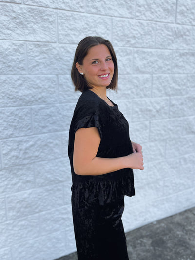 Umgee Black Cap Sleeve Velvet Top