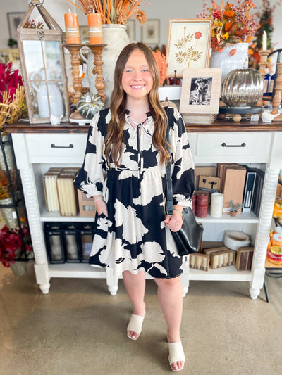 Jodifl Black Welsh Dress