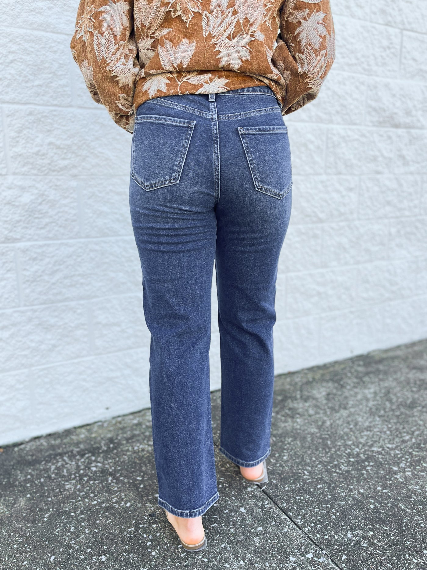 JBD Vintage Straight Dark Jean