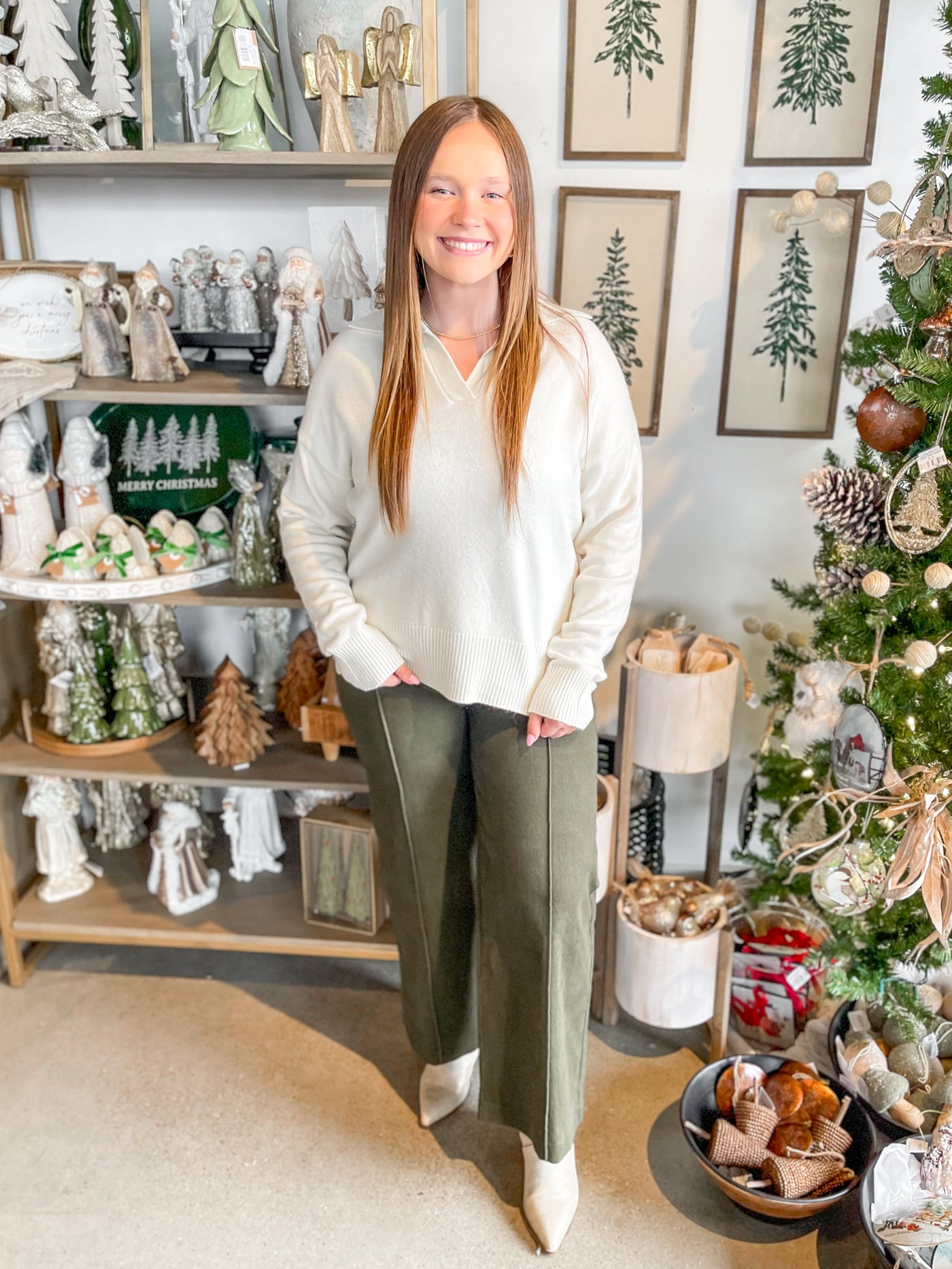 Cream Basic Collar Knit Sweater