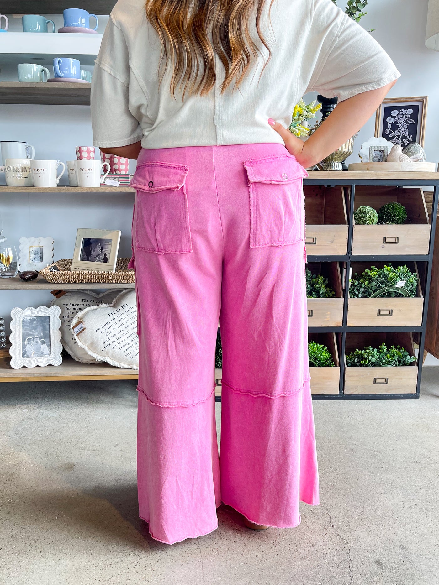 Easel Bubble Gum Mineral Washed Pants