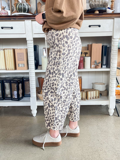 Entro Ecru Kim Pants
