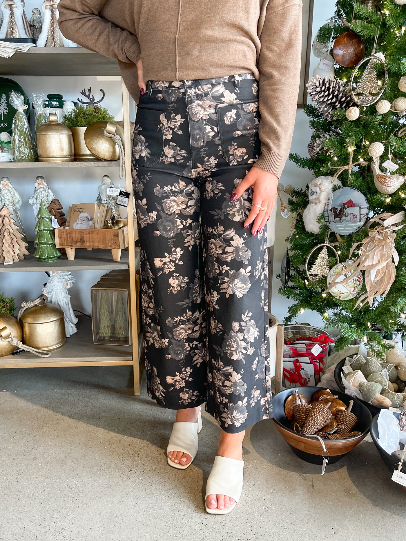 Entro Black Shelby Pants