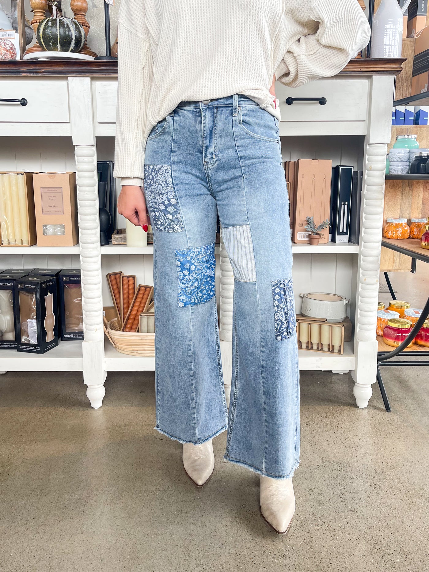 Easel Patchwork Washed Denim