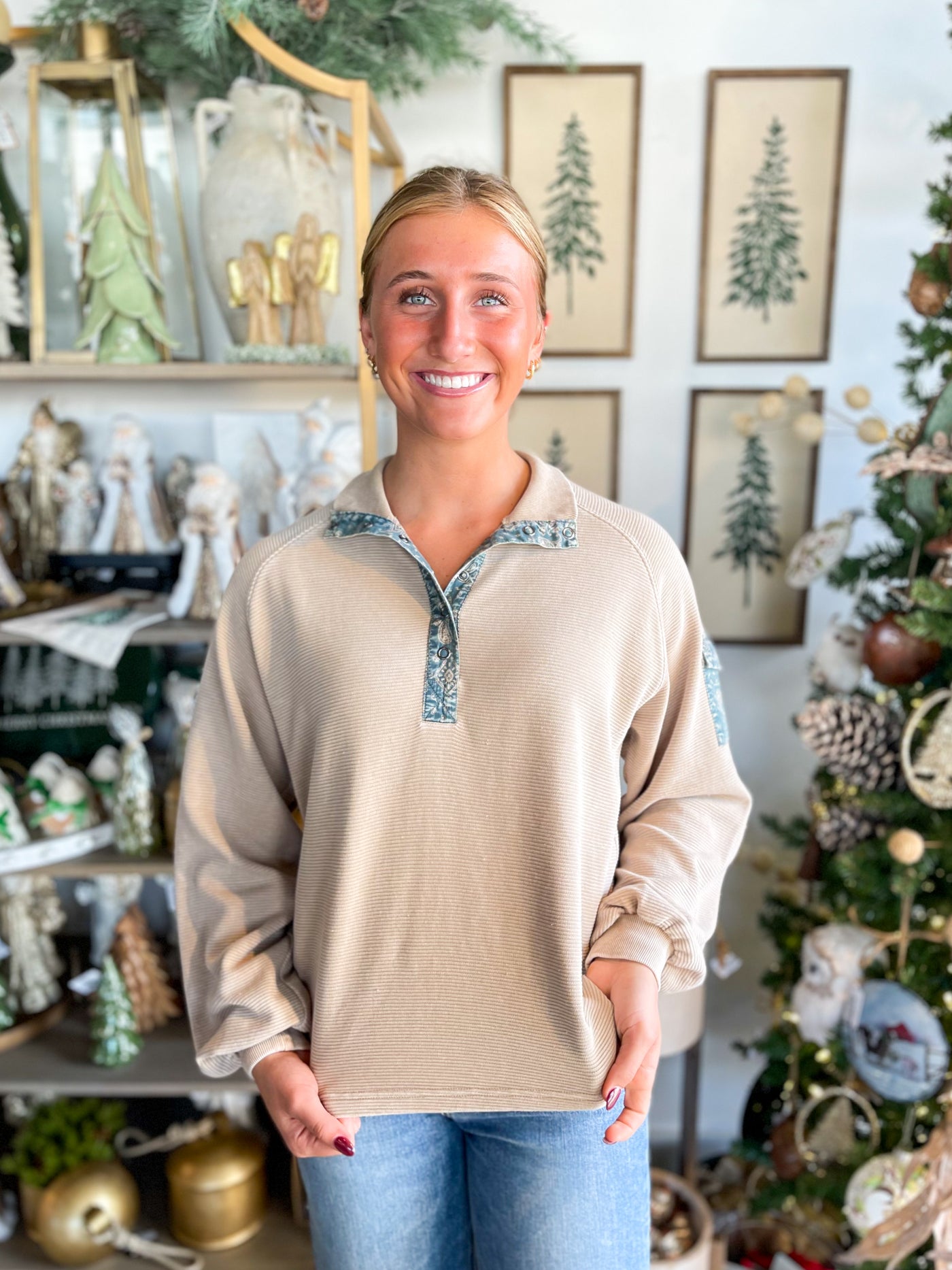 Easel Khaki Ribbed Holly Top