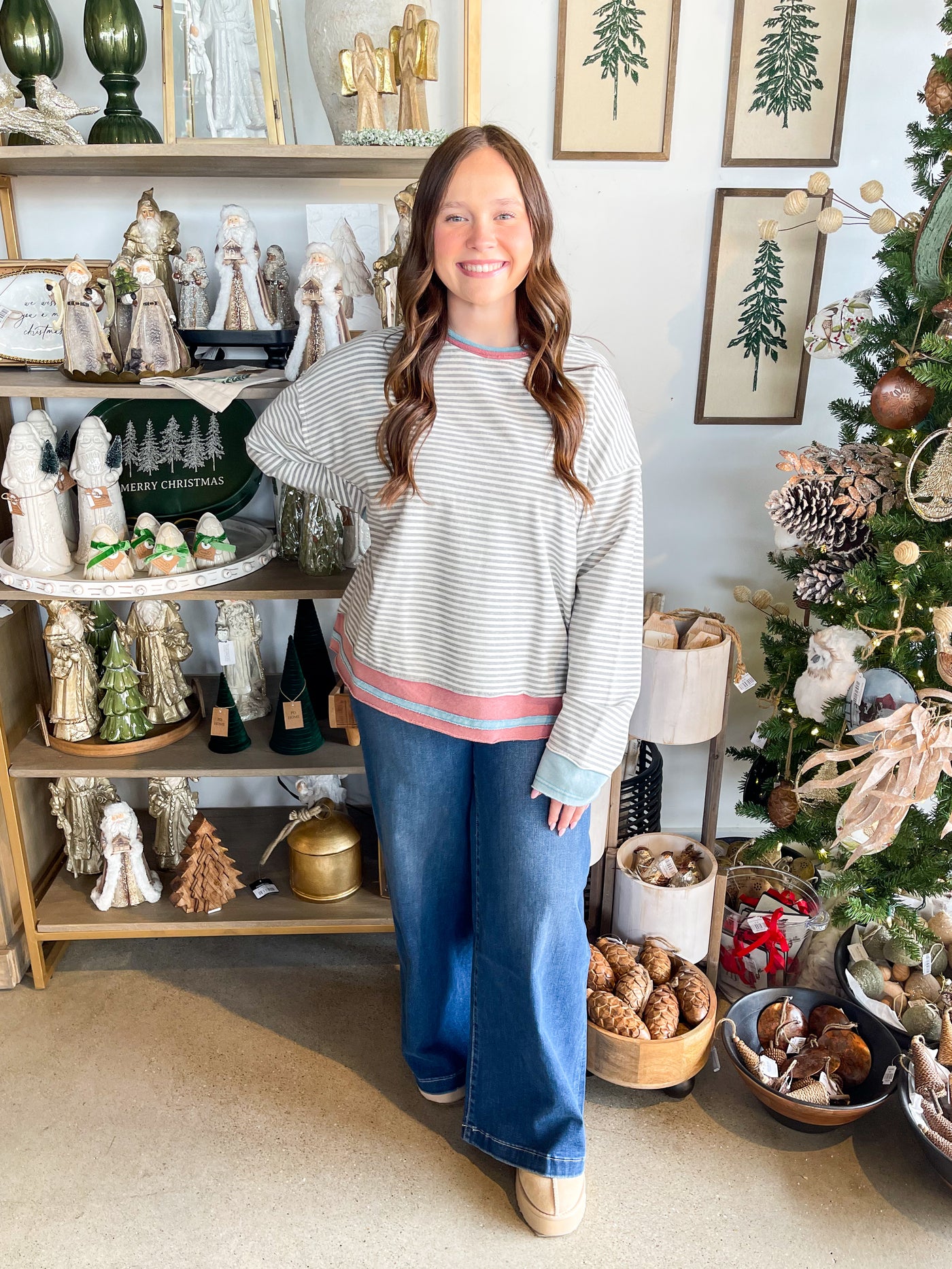 Easel Heather Grey Top