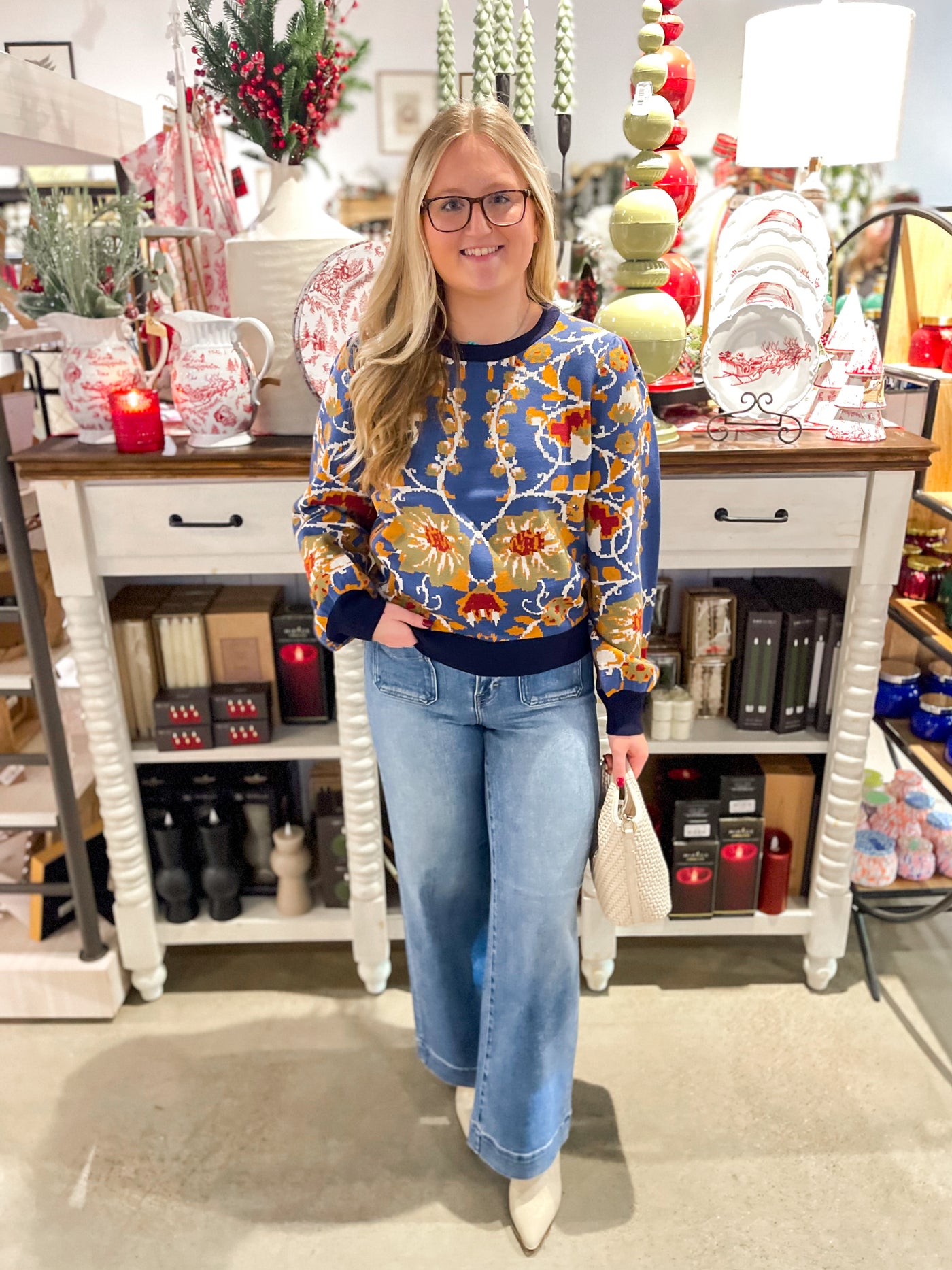 Voy MultiColor Printed Saeater