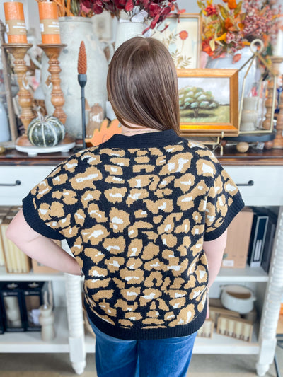 Umgee Black Print Sweater Vest