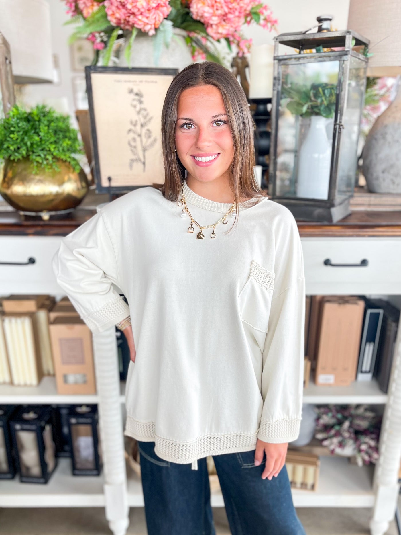 Easel Ecru 3/4 Sleeve Rhodes Top