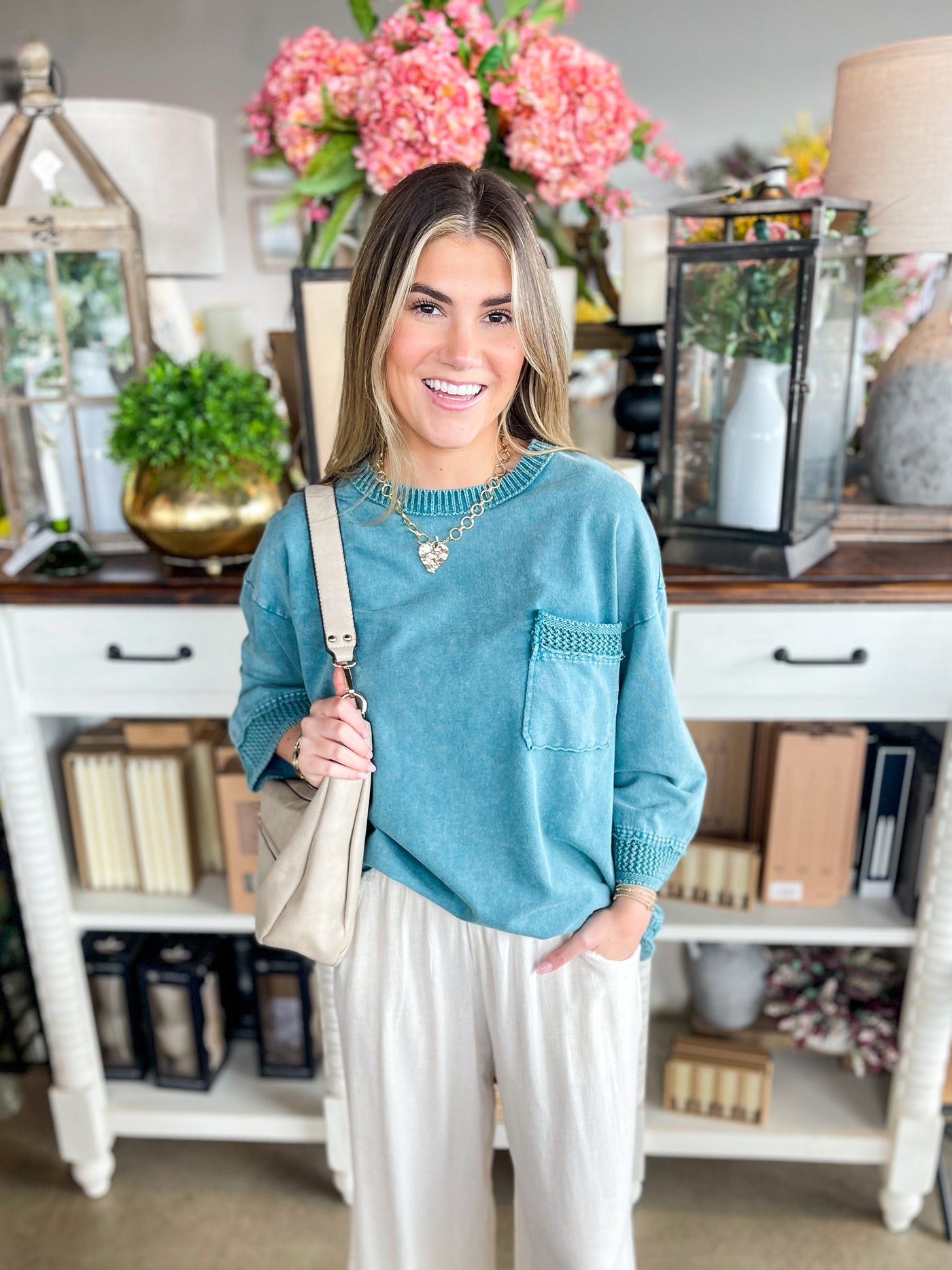 Easel Teal 3/4 Sleeve Rhodes Top