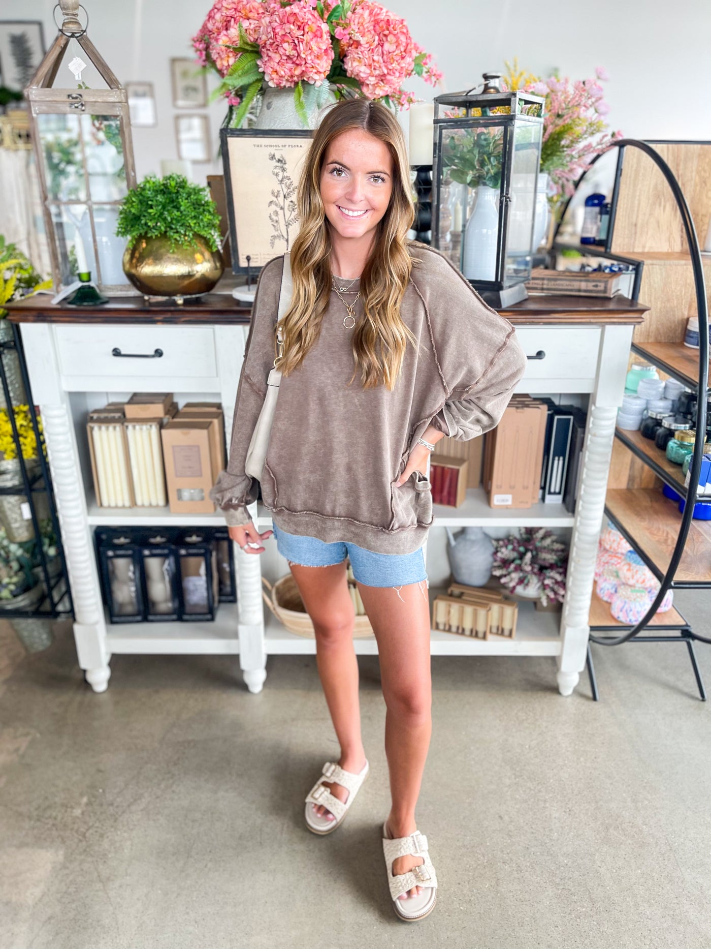 Easel Jamie Cacao Mineral Wash Top