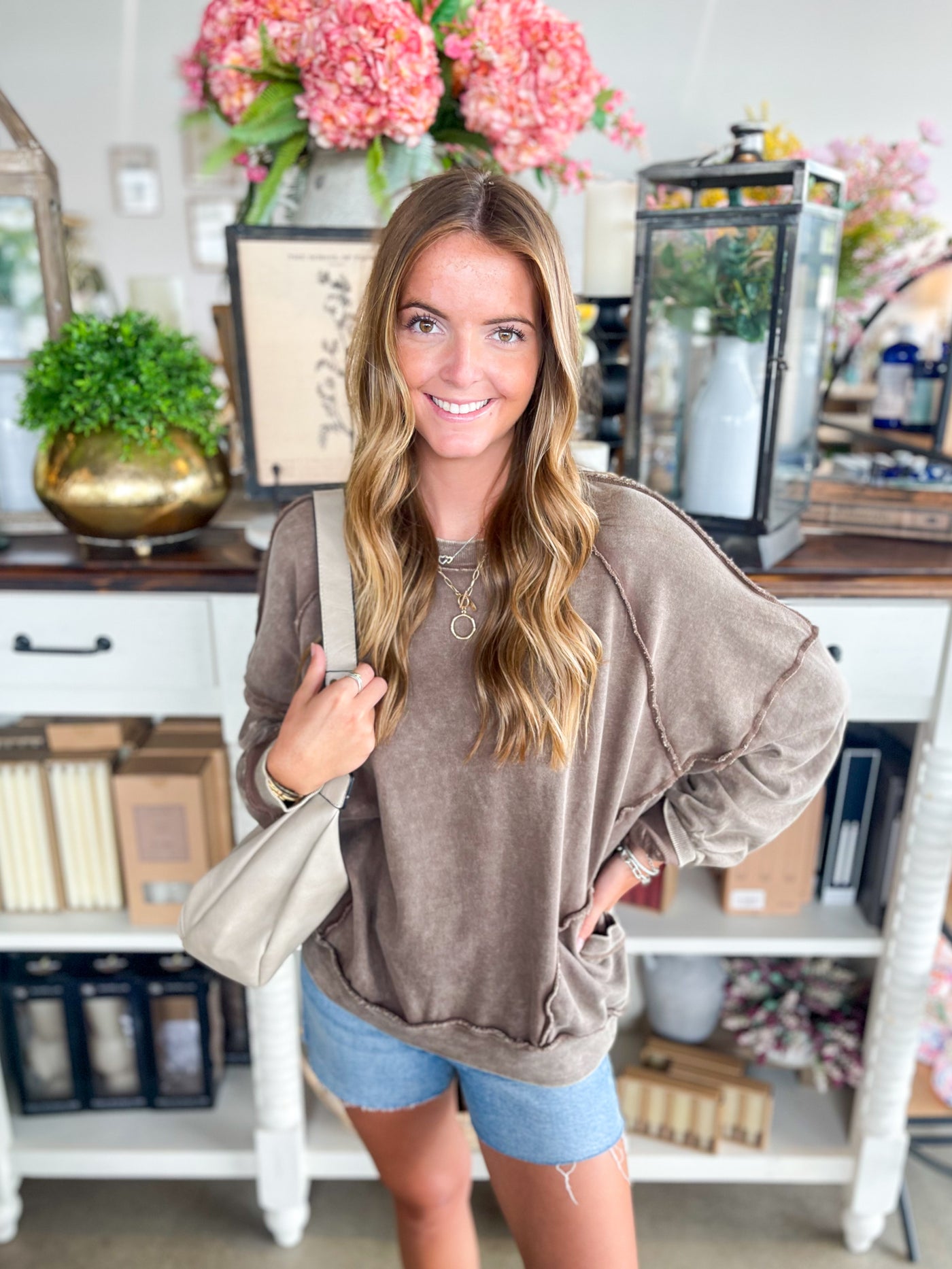 Easel Jamie Cacao Mineral Wash Top