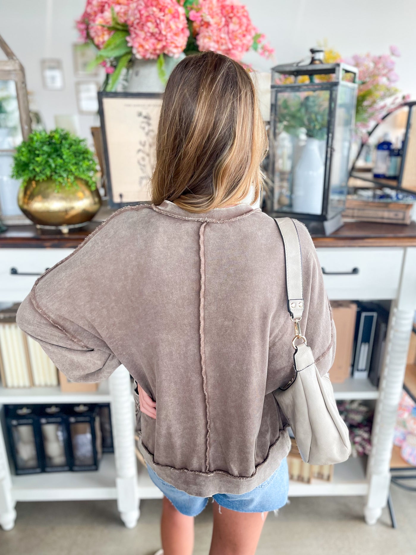 Easel Jamie Cacao Mineral Wash Top