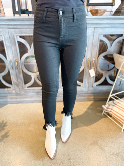 Black Fray Hem Skinny Jean