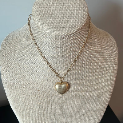 gold heart pendant with chain