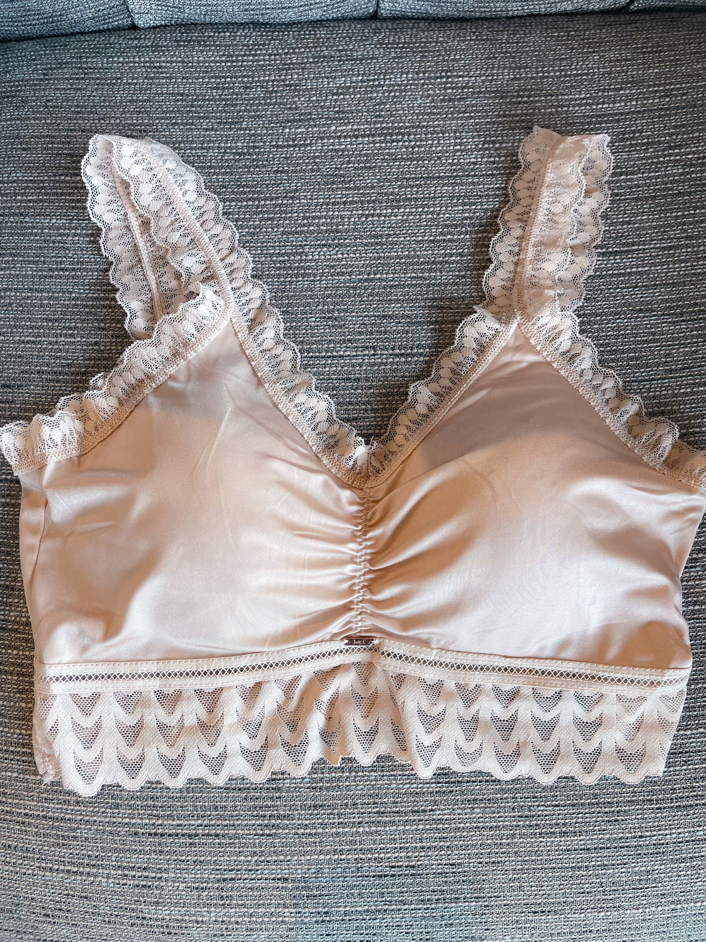 Hannah Pink Lace Bralette