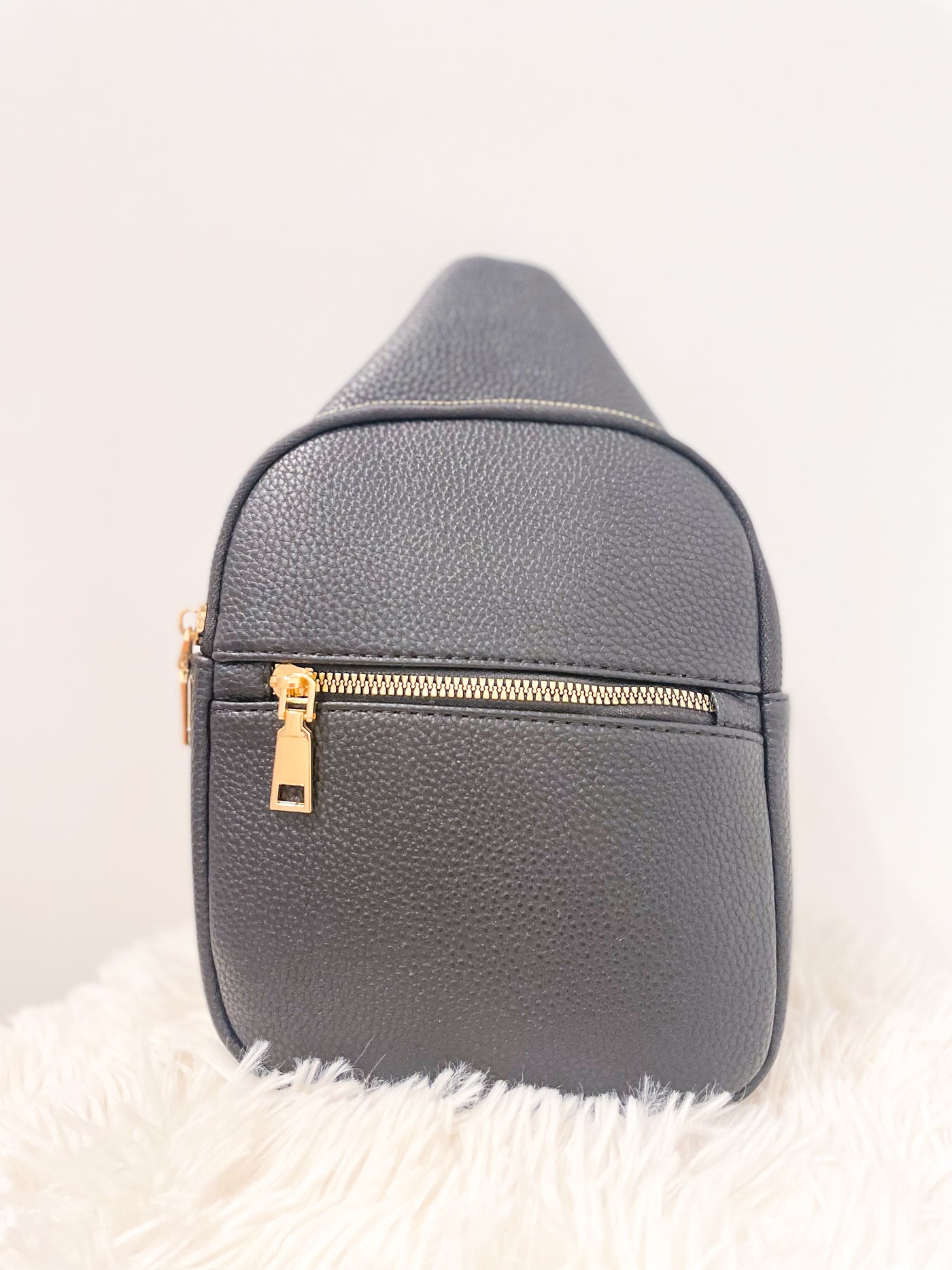Q Sling Bags