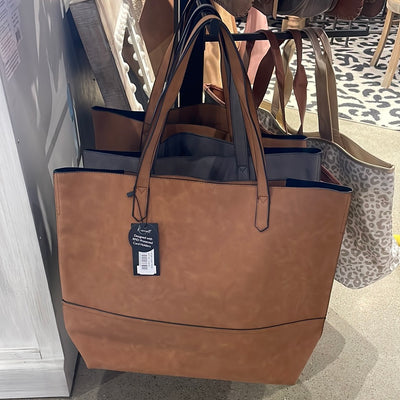 Large open tote