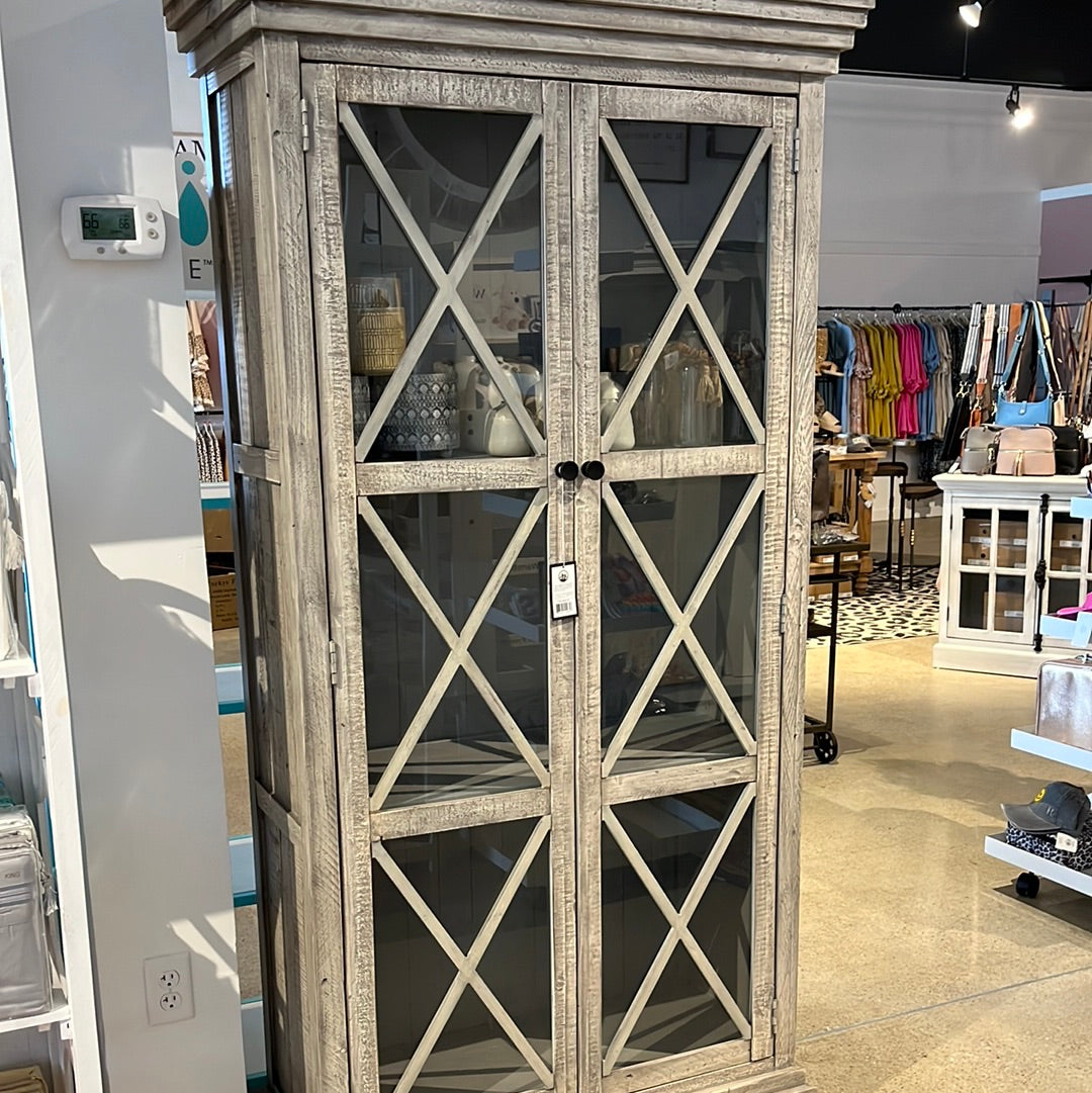 Hudson Plantation Cabinet